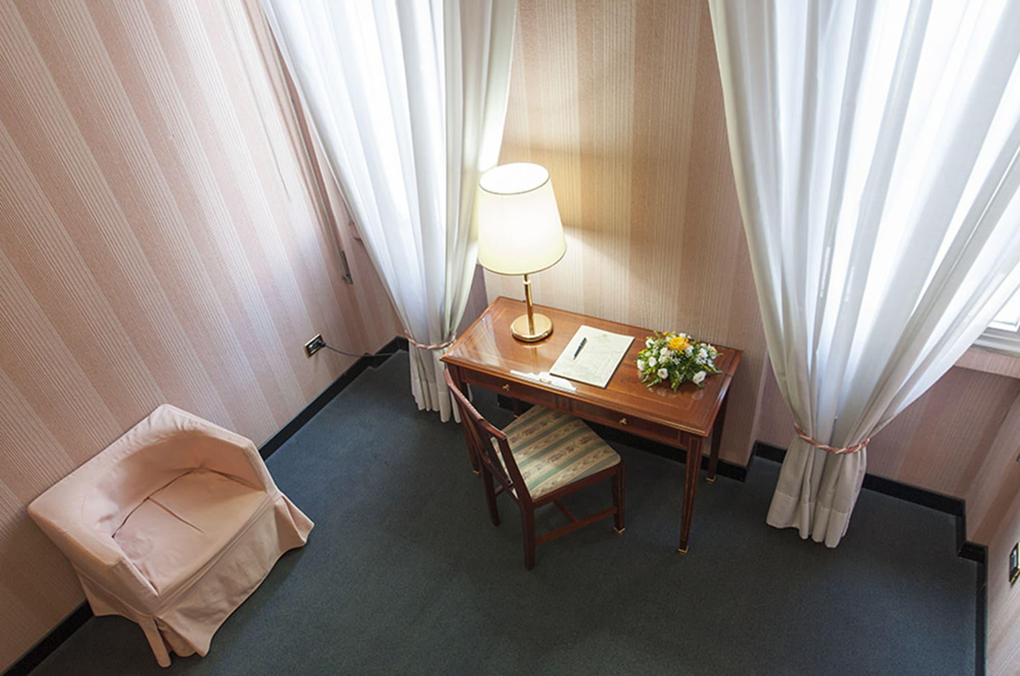 Esplanade Hotel 4*