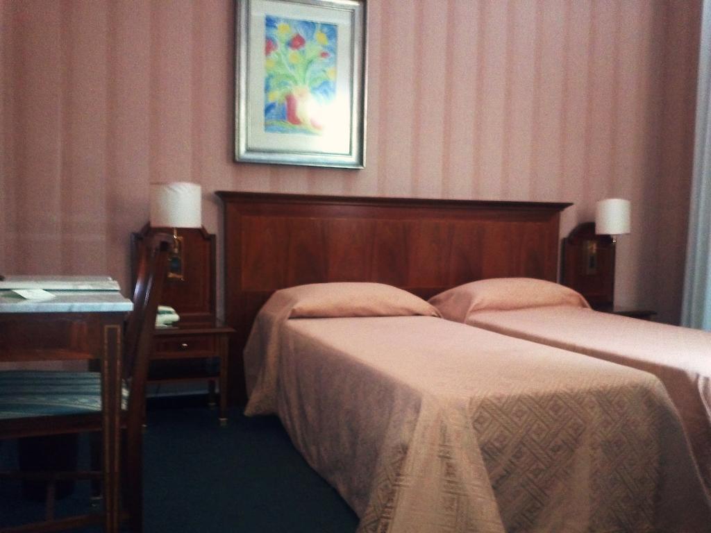 Hotel Esplanade 4*